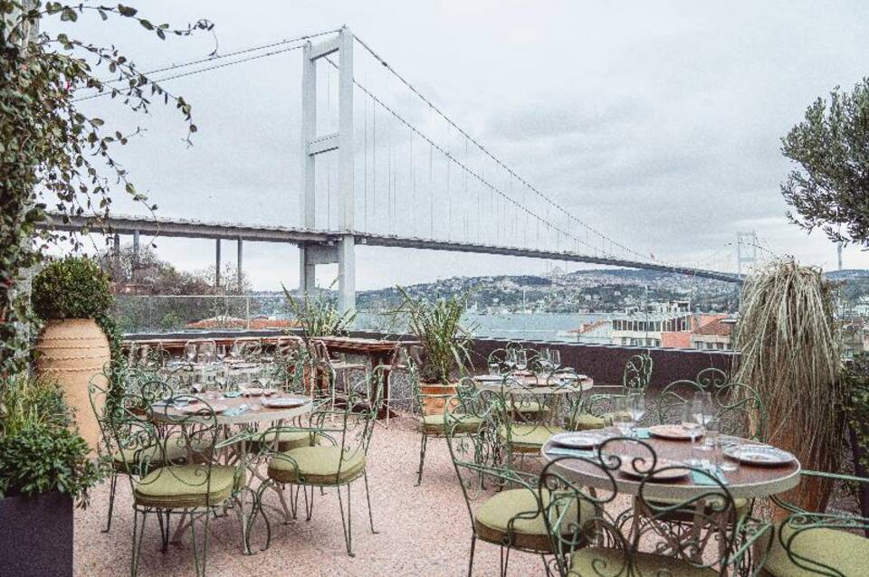 Crowne Plaza Istanbul - Ortakoy Bosphorus 5
