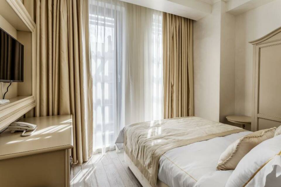 Old Town Boutique Hotel 3
