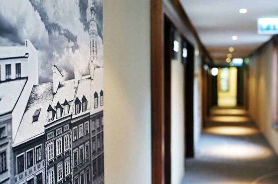 Warsaw Plaza Hotel 5