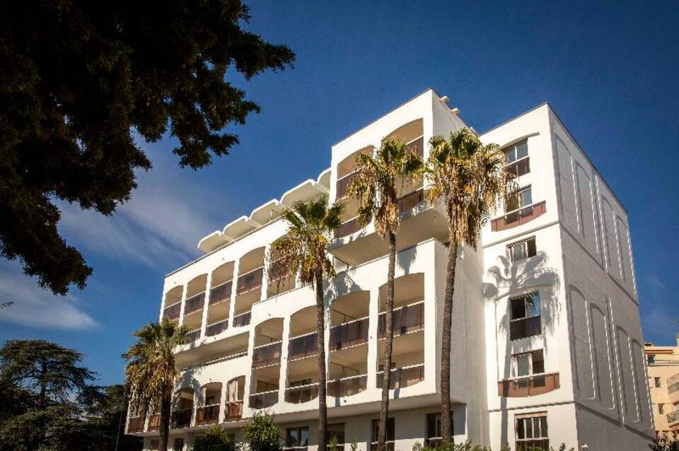 Mob Hotel Cannes 1