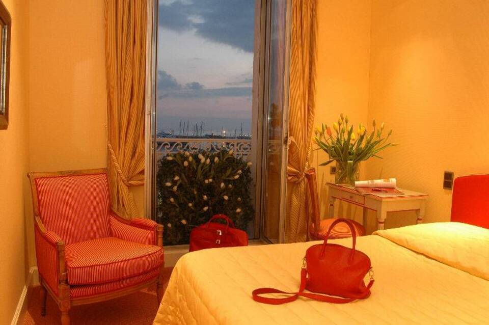 Hotel Splendid Cannes 3