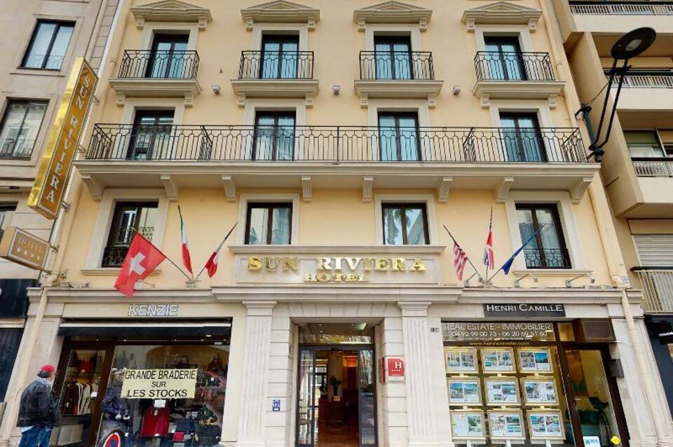 Sun Riviera 1