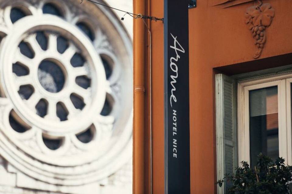 Arome Hotel 1