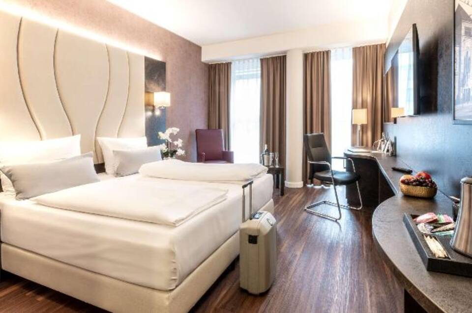 PLAZA Premium Berlin Kurfürstendamm 2