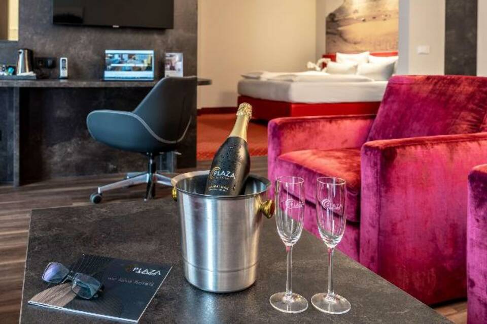PLAZA Premium Berlin Kurfürstendamm 4