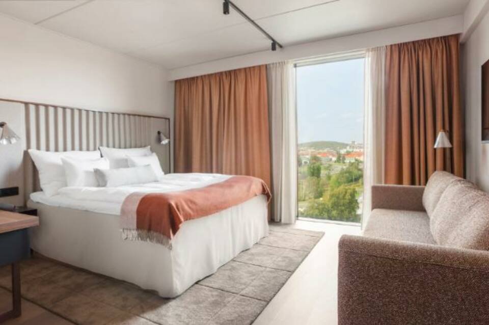Clarion Hotel Karlatornet 5