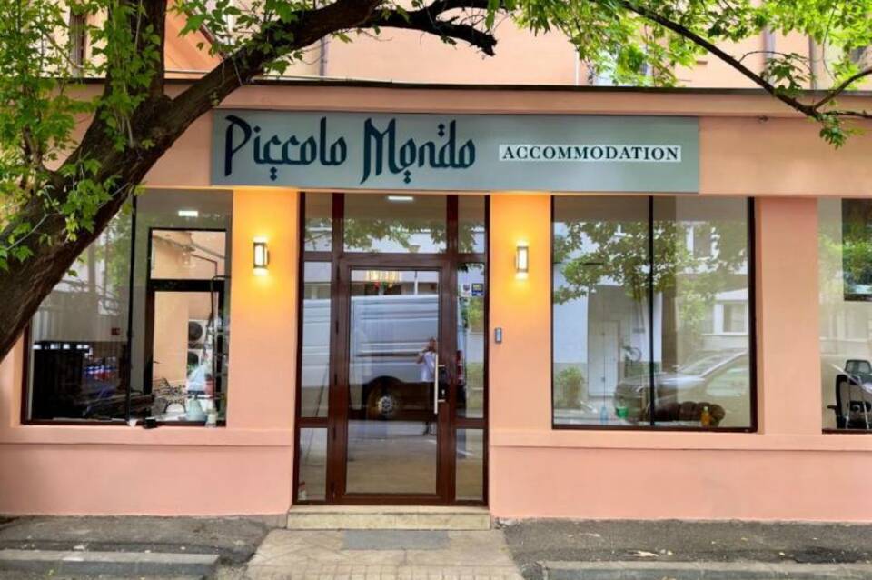 Piccolo Mondo Bucharest 1