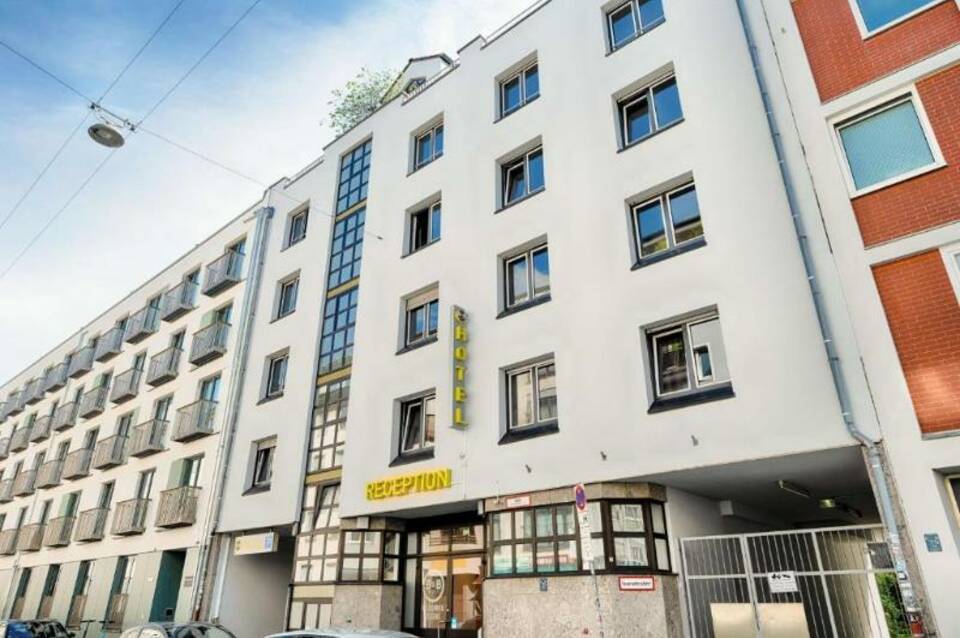 B&B HOTEL München-Hbf 5