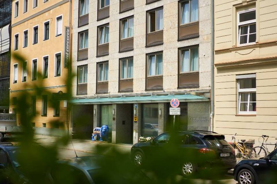 Hotel Concorde 4