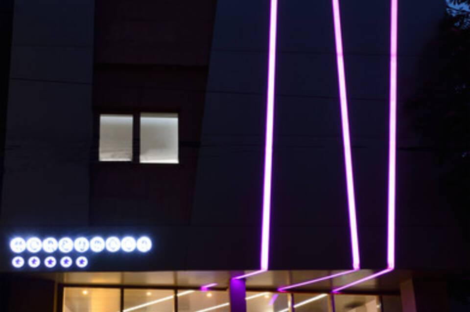 Hotel Christina Plus 1