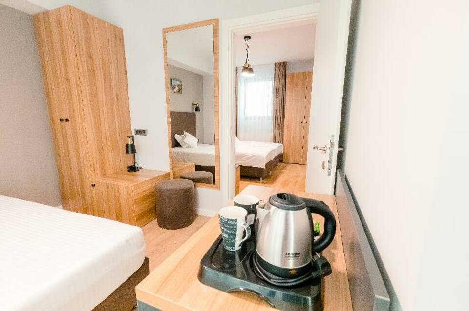 Labirint Hotel 3