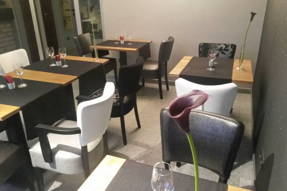Hotel Unique 5