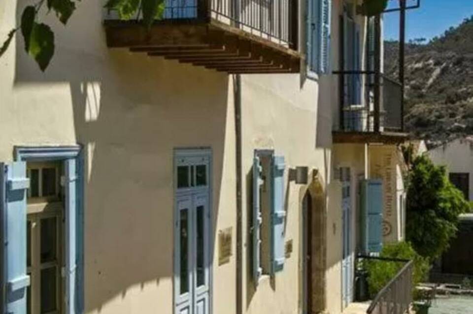 The Library Hotel & Wellness Resort 2