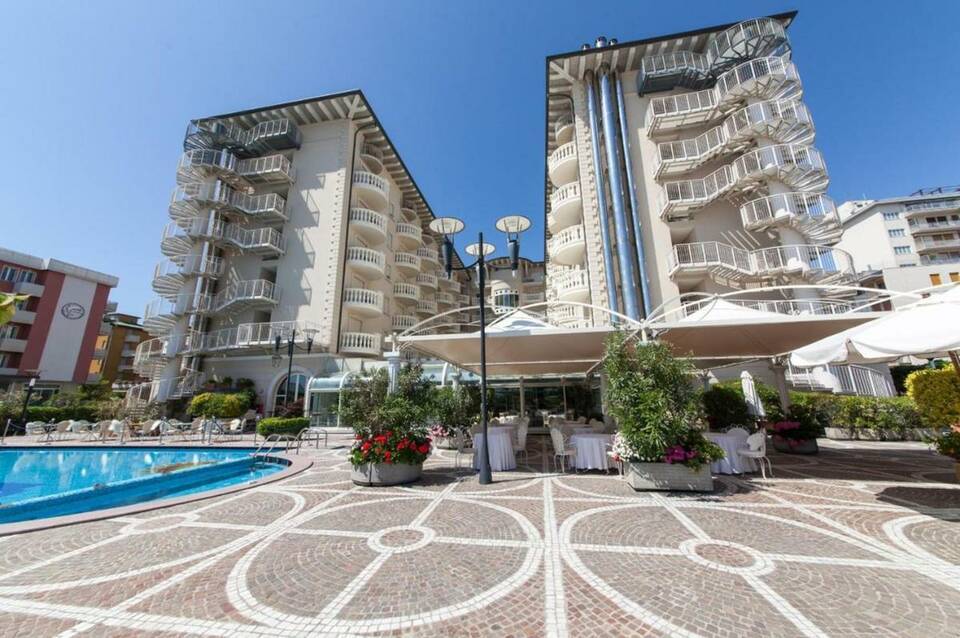 Palace Hotel 4