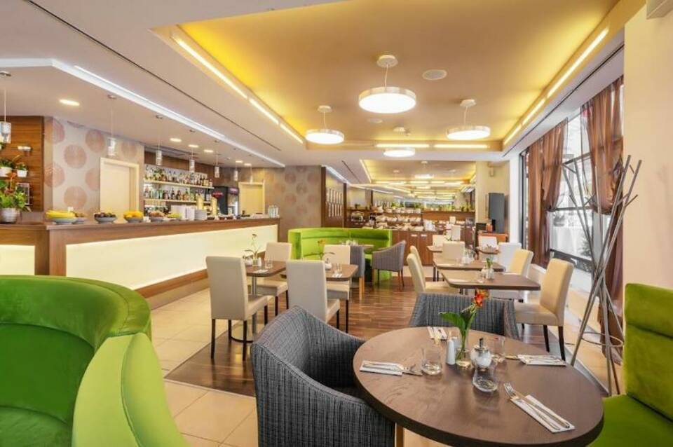 Iris Hotel Eden 3