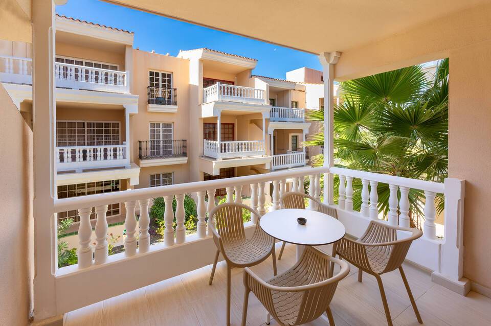 Apartments La Palma Affiliated by Meliá 3