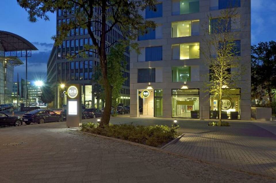B&B HOTEL Berlin-Tiergarten 1