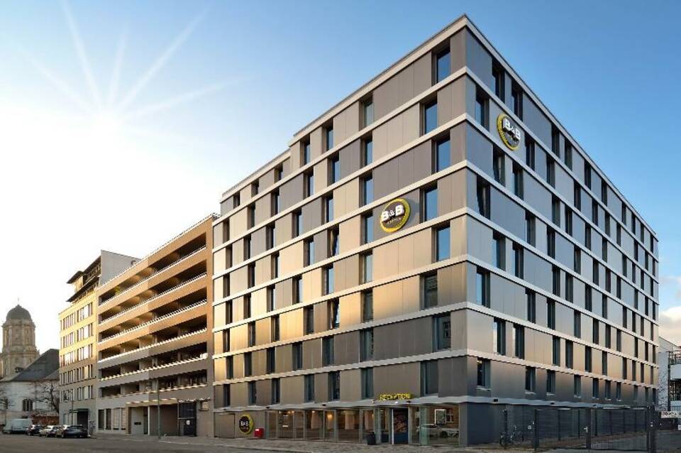 B&B HOTEL Berlin-Alexanderplatz 1