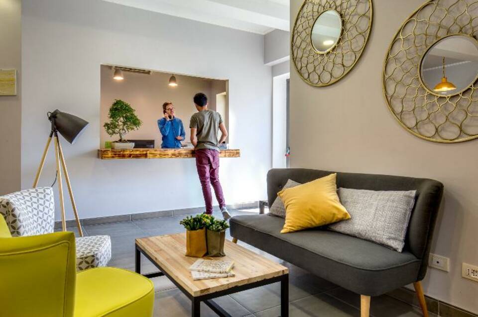 Urban Garden Hotel 4