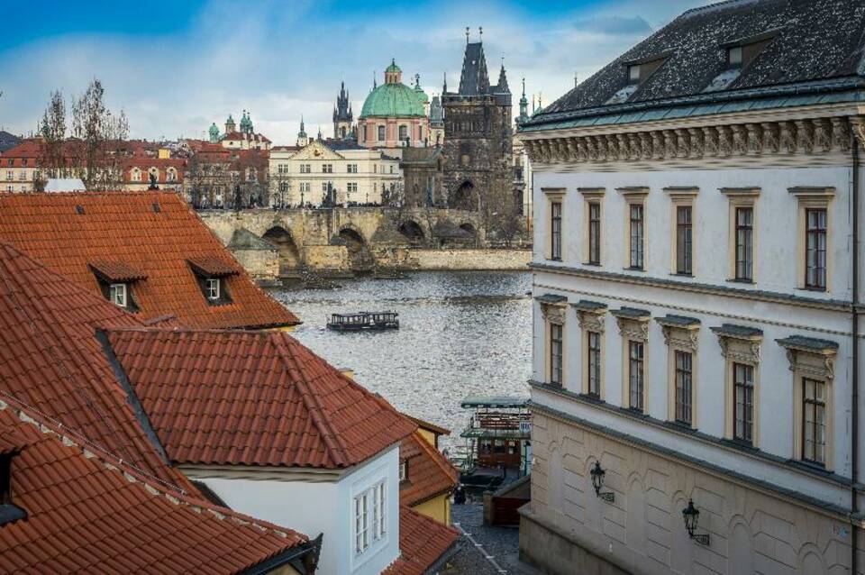Pytloun Kampa Garden Hotel Prague 4