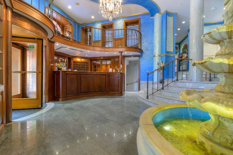 Hotel Kinsky Fountain 3