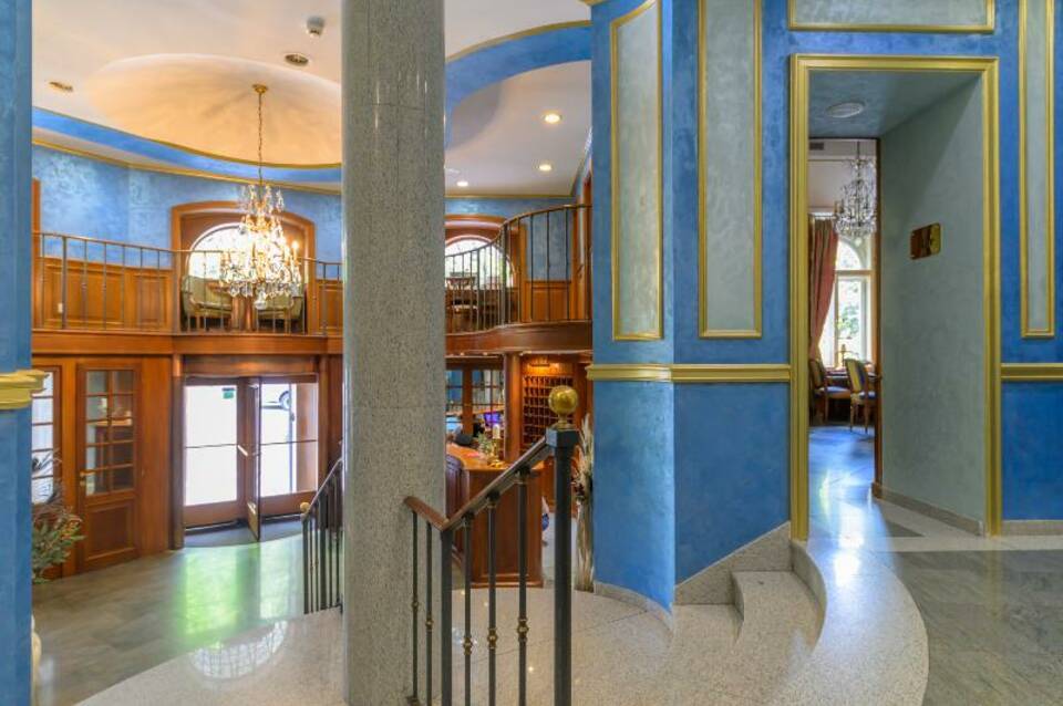 Hotel Kinsky Fountain 4