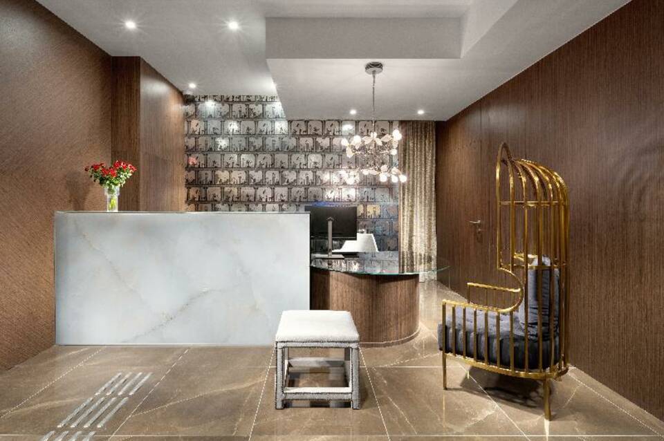 Mamaison Hotel Chain Bridge Budapest 4