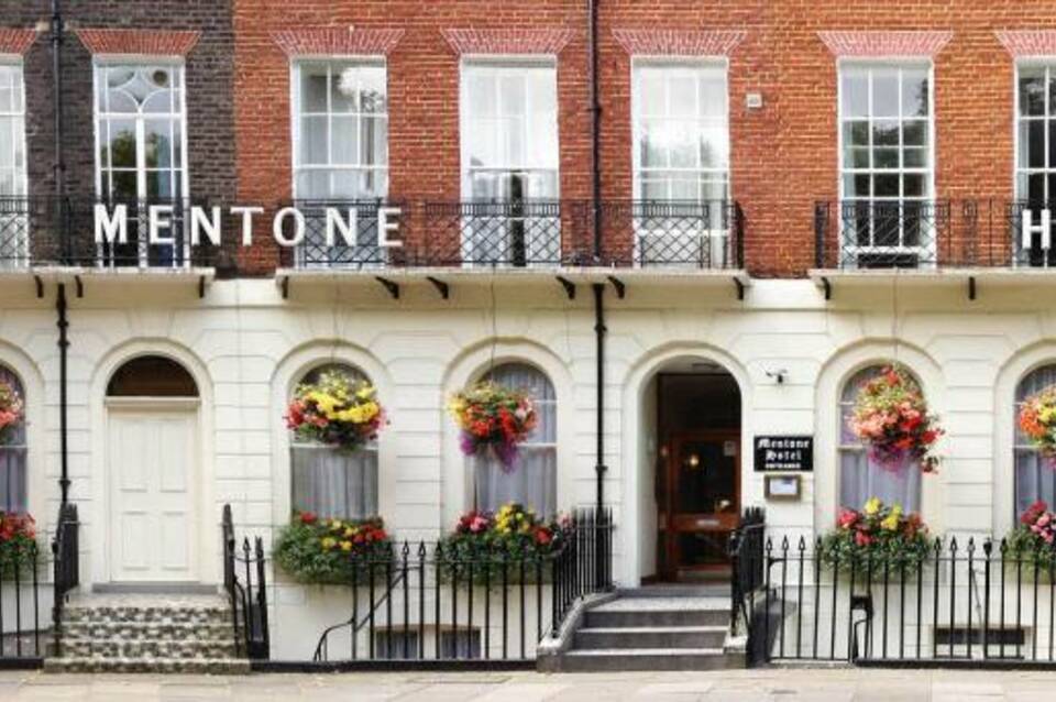 Mentone Hotel 3