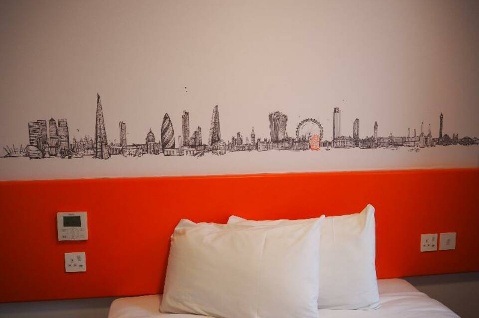 easyHotel Croydon 4