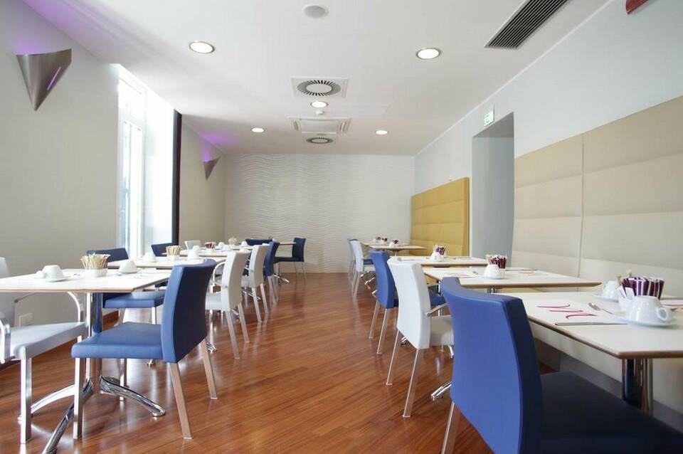 Mercure Napoli Centro Angioino 3