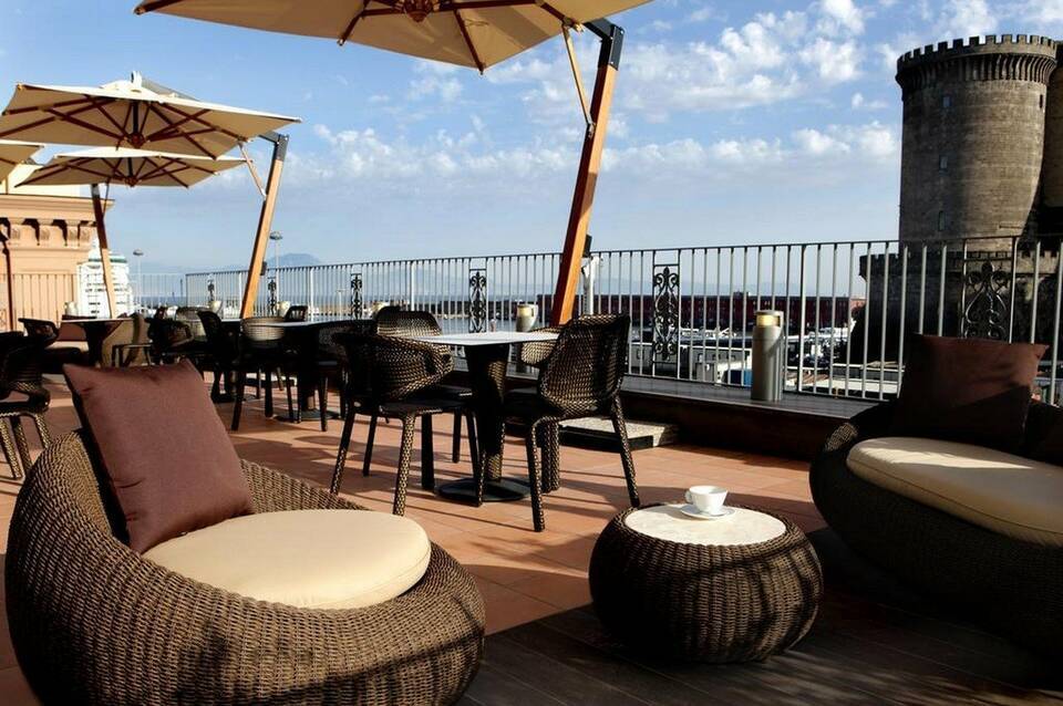 Mercure Napoli Centro Angioino 4