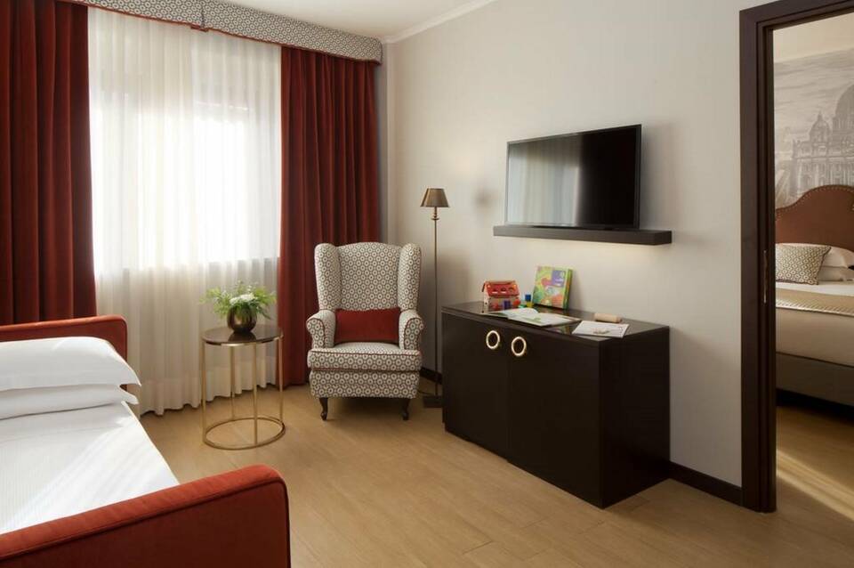 Starhotels Michelangelo 5