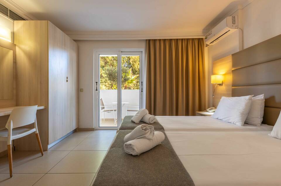 Aegean Blu Hotel 5