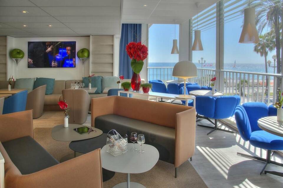 Mercure Nice Promenade des Anglais 3