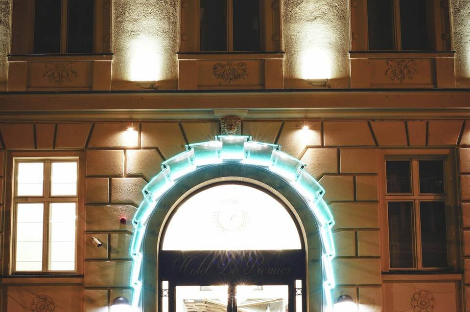 Hotel Le Premier 5