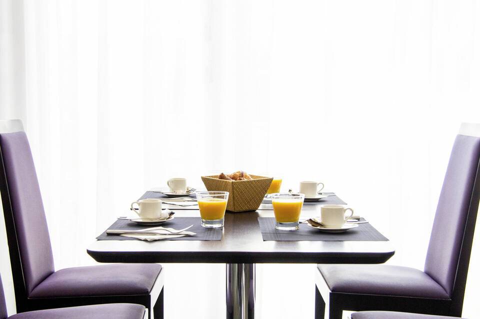 Novotel Istanbul Bosphorus 3