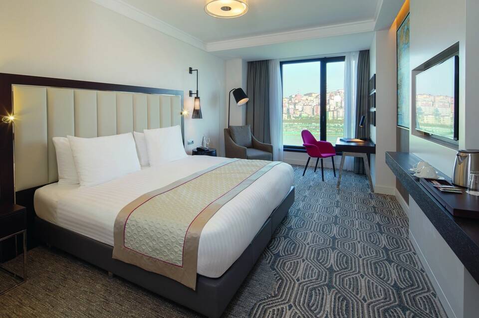 Mövenpick Istanbul Golden Horn 4