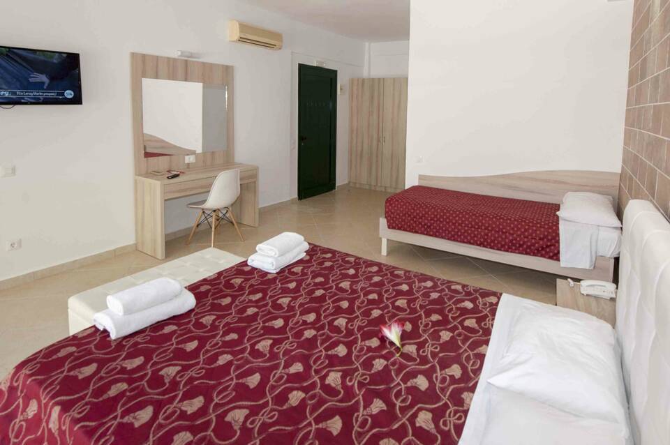 Blue Princess Beach Hotel and Suites 2