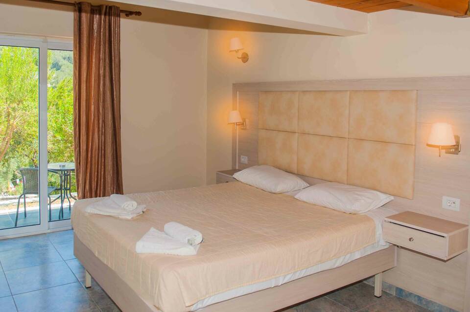 Blue Princess Beach Hotel and Suites 5