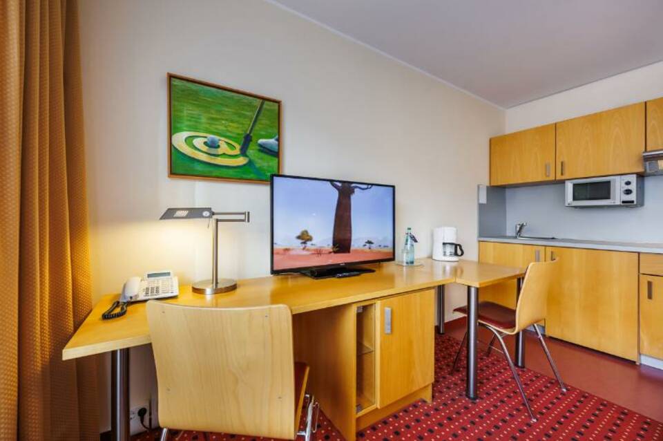 Airporthotel Berlin-Adlershof 3