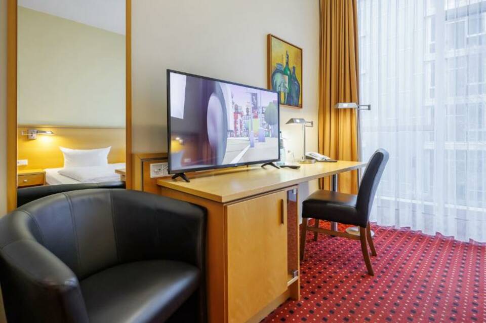 Airporthotel Berlin-Adlershof 5