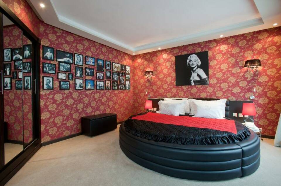 Art Palace Suites & Spa 4