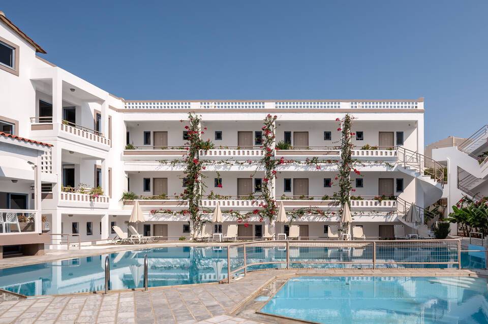 Ariadne Hotel 1