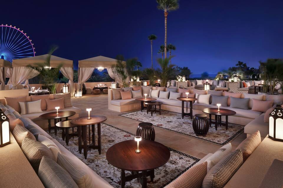 The Ritz-Carlton Dubai 1