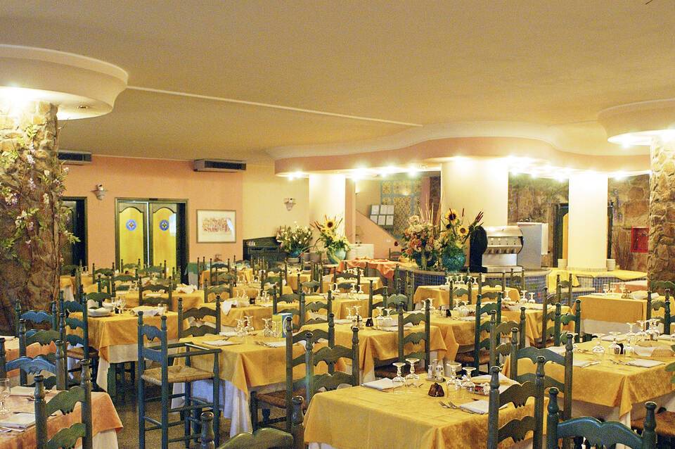 Club Hotel Torre Moresca 3