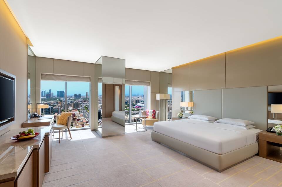 Hyatt Regency Dubai Creek Heights 2