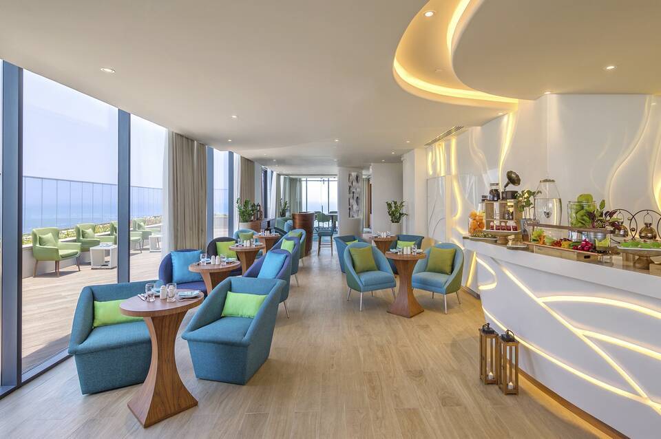 The Retreat Palm Dubai MGallery by Sofitel 3