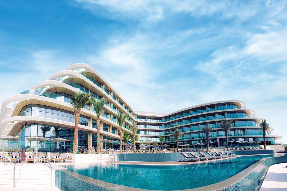 JA Lake View Hotel 1