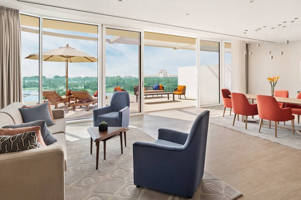 JA Lake View Hotel 4