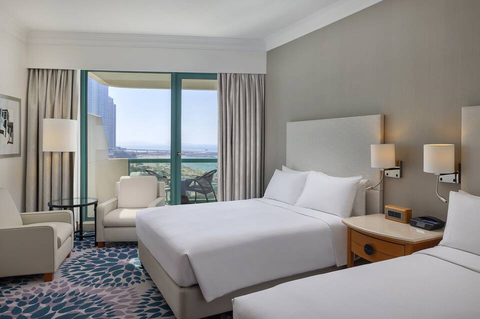 Hilton Dubai Jumeirah 3